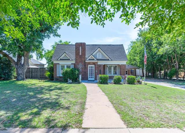 Property at 1117 Sayles Blvd, Abilene, TX 79605, 3 beds, 2 baths
