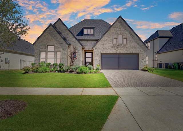 Property at 4800 Muleshoe Ln, Prosper, TX 75078, 4 beds, 4.5 baths