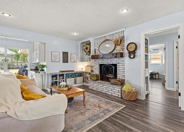Property at 2626 Rivercrest Dr, Sherman, TX 75092, 4 beds, 3 baths