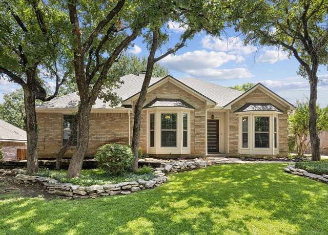 Property at 6700 Canalview Dr, Arlington, TX 76016, 4 beds, 2.5 baths