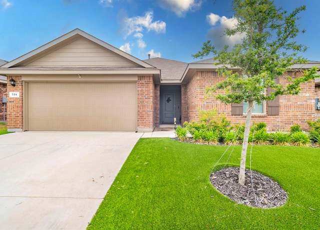 Property at 756 Loomis Trl, Justin, TX 76247, 5 beds, 2 baths