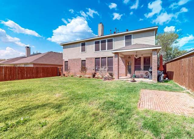 Property at 1312 Cattle Crossing Dr, Fort Worth, TX 76131, 5 beds, 3.5 baths