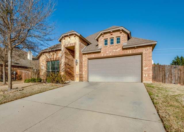 Property at 1314 Greenrock Ct, Midlothian, TX 76065, 3 beds, 2 baths