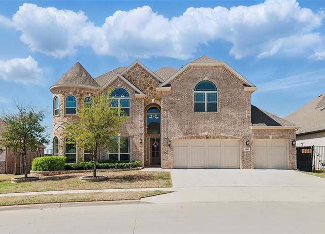 Property at 9845 La Frontera Dr, Fort Worth, TX 76179, 5 beds, 4.5 baths