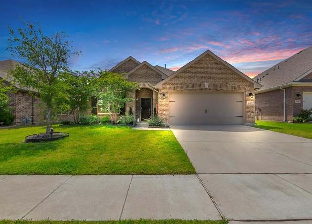 Property at 2125 Swanmore Way, Forney, TX 75126, 3 beds, 2 baths