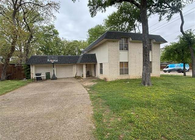 Property at 701 Rocky Canyon Rd, Arlington, TX 76012, 4 beds, 2.5 baths