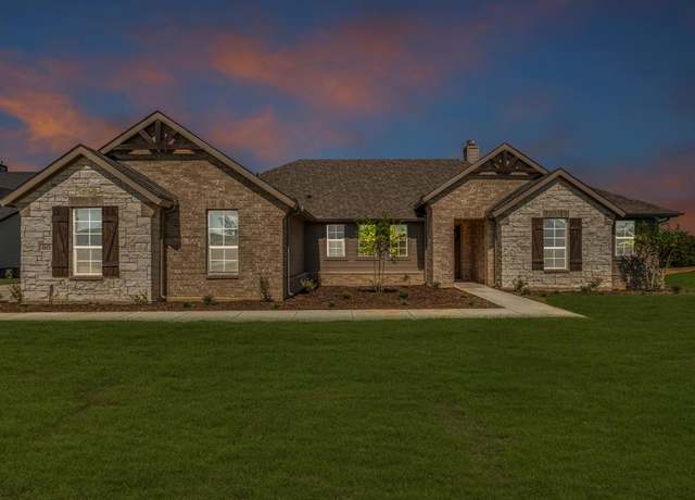 Property at 60 Yosemite Trl, Valley View, TX 76272, 4 beds, 2 baths