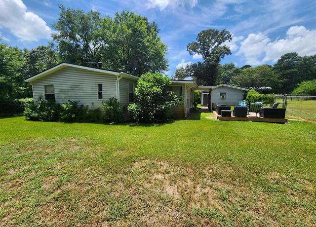 Property at 2509 County Road 3234, Quitman, TX 75783, 3 beds, 2 baths