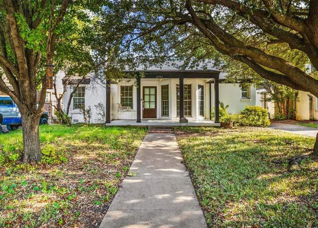 Property at 2701 Benbrook Blvd, Fort Worth, TX 76109, 3 beds, 2 baths
