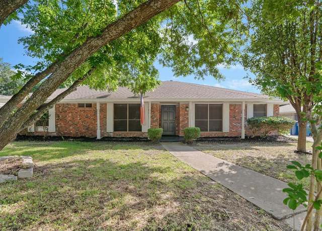 Property at 931 Westlake Dr, Desoto, TX 75115, 4 beds, 2 baths