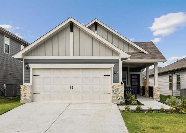 Property at 4014 Murvaul Dr, Farmersville, TX 75442, 4 beds, 2 baths