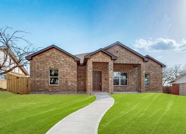 Property at 706 Poinsettia Dr, Lancaster, TX 75146, 4 beds, 2.5 baths