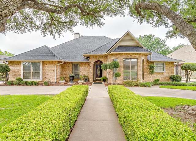 Property at 5060 Lake View Cir, North Richland Hills, TX 76180, 4 beds, 3 baths