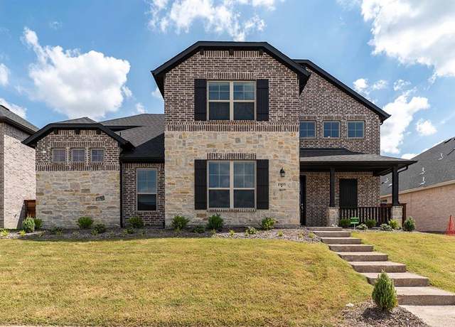 Property at 1905 Blossom Trl, Mesquite, TX 75181, 4 beds, 4 baths