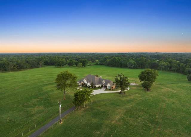 Property at 541 County Road 2630, Mount Pleasant, TX 75455, 4 beds, 3.5 baths