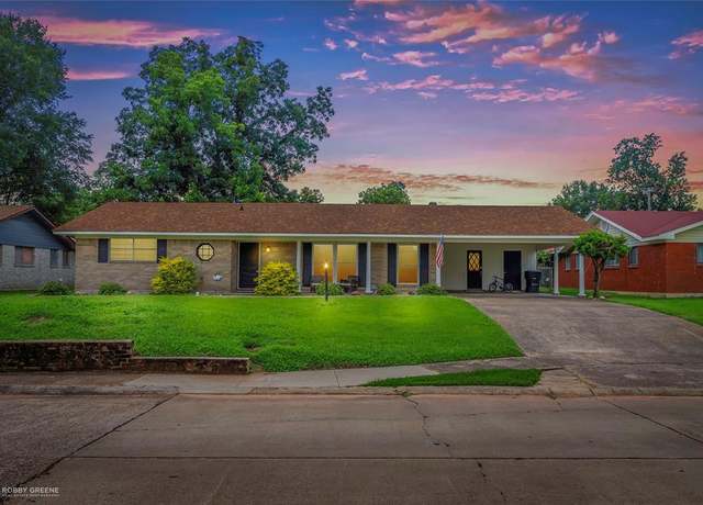 Property at 1912 Ray Ave, Bossier City, LA 71112, 4 beds, 2 baths