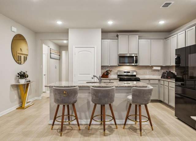 Property at 1705 Gracehill Way, Forney, TX 75126, 4 beds, 3 baths