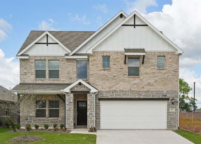Property at 427 Sierra Rdg, Lavon, TX 75166, 4 beds, 2.5 baths