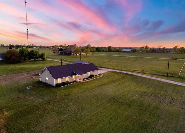Property at 234 Stark Ln, Sherman, TX 75090, 4 beds, 3 baths