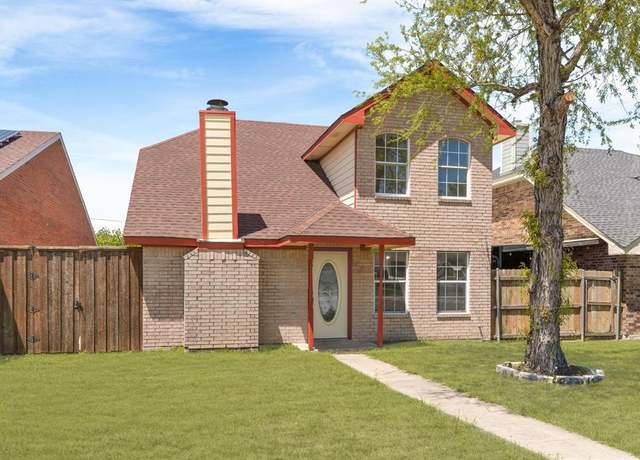 Property at 1014 S Ballard Ave, Wylie, TX 75098, 4 beds, 2 baths