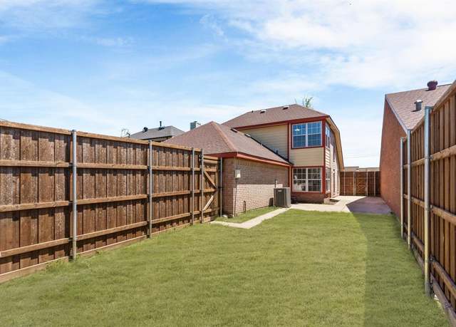 Property at 1014 S Ballard Ave, Wylie, TX 75098, 4 beds, 2 baths