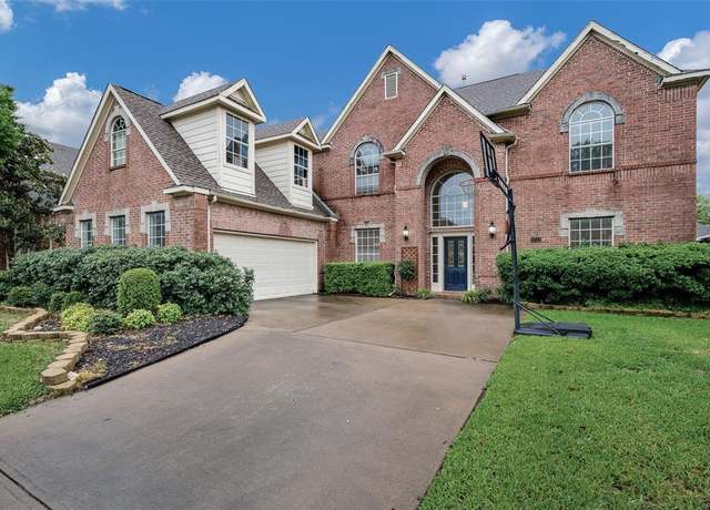 Property at 2713 Pasadena Pl, Flower Mound, TX 75022, 5 beds, 4 baths