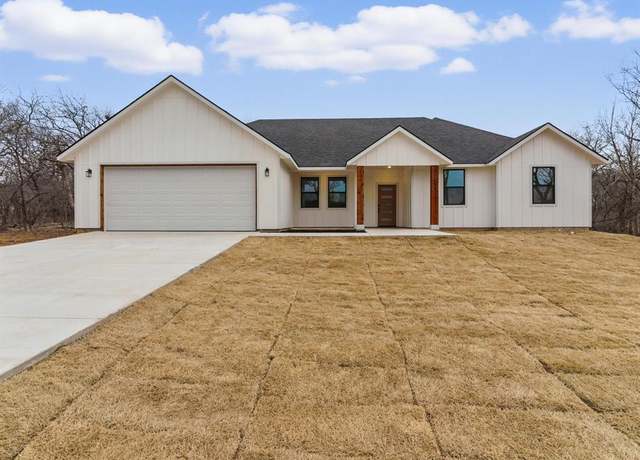 Property at 833 Haynie Dr, Runaway Bay, TX 76426, 4 beds, 2 baths