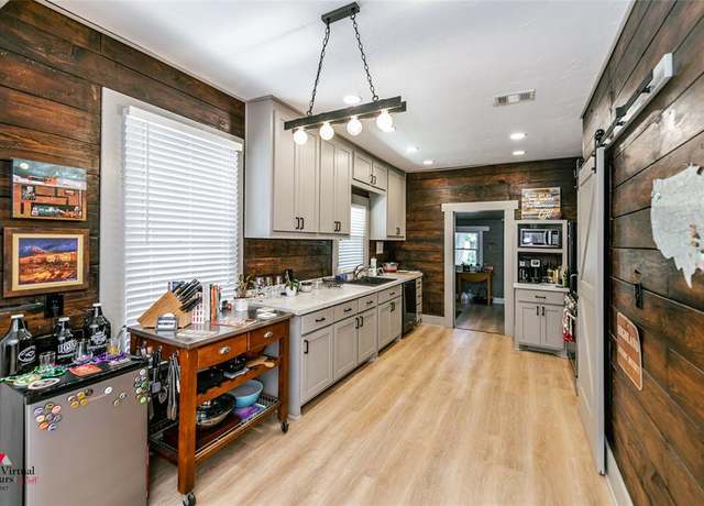 Property at 546 College St, Shreveport, LA 71104, 2 beds, 1 bath