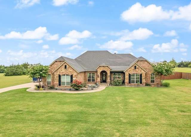 Property at 7030 Brooke Blvd, Midlothian, TX 76065, 4 beds, 2.5 baths