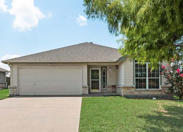 Property at 202 Oxford Loop, Princeton, TX 75407, 3 beds, 2 baths