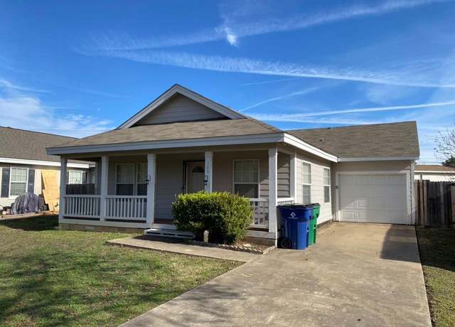 Property at 109 5 Points Rd, Waxahachie, TX 75165, 3 beds, 2 baths