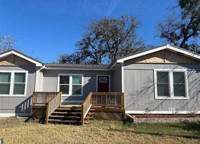 Property at 146 Owl Hollow Rd, Blum, TX 76627, 3 beds, 1 bath