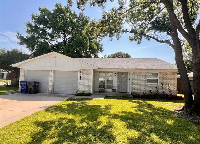 Property at 1312 White Cir, Mckinney, TX 75069, 3 beds, 2 baths