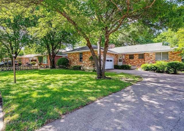 Property at 215 Mizell St, Duncanville, TX 75116, 3 beds, 2 baths