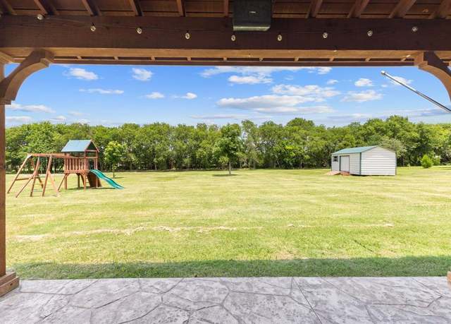 Property at 2606 Ash Dr, St. Paul, TX 75098, 4 beds, 2.5 baths