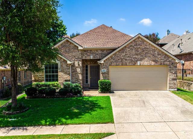 Property at 821 Mustang Dr, Fairview, TX 75069, 2 beds, 2 baths