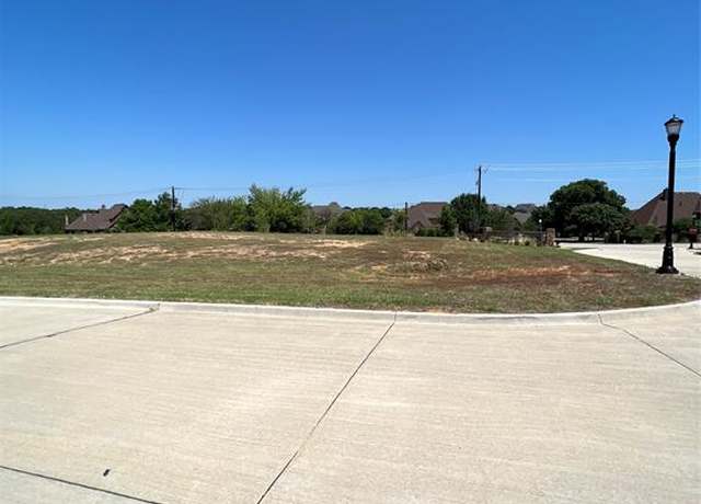 Property at 1733 Oakbrook Dr, Keller, TX 76262