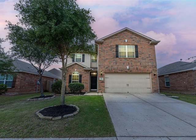 Property at 111 MT Vernon Ln, Venus, TX 76084, 6 beds, 2.5 baths