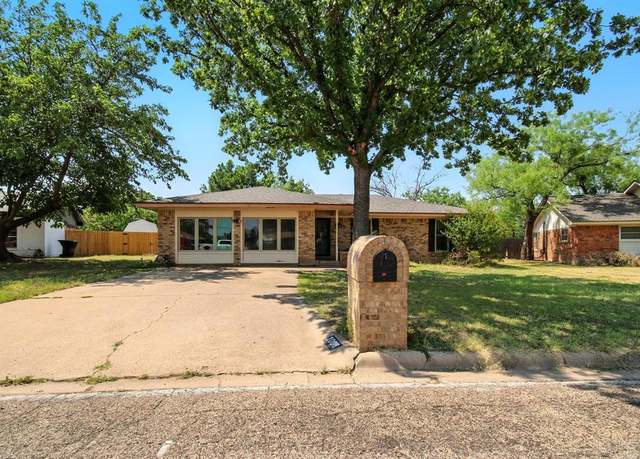 Property at 1008 Chriswood Dr, Abilene, TX 79601, 5 beds, 2 baths