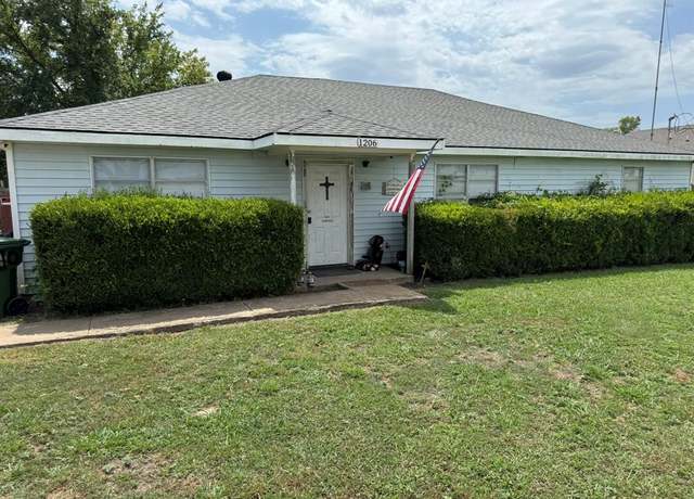 Property at 1206 E FM 902, Howe, TX 75459, 3 beds, 2 baths