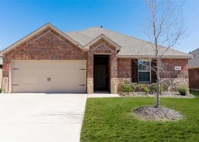 Property at 1613 Pioneer Meadow Dr, Princeton, TX 75407, 3 beds, 2 baths