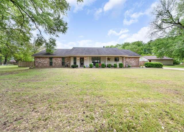 Property at 59 County Road 1333, Mount Pleasant, TX 75455, 4 beds, 2 baths