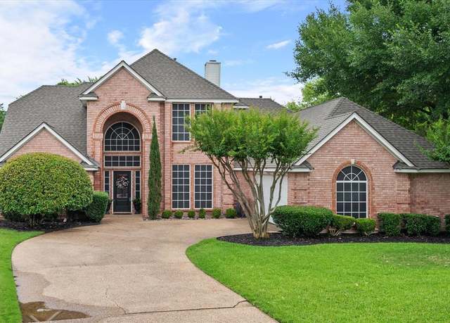 Property at 10 Waterwood Ct, Mansfield, TX 76063, 4 beds, 2.5 baths