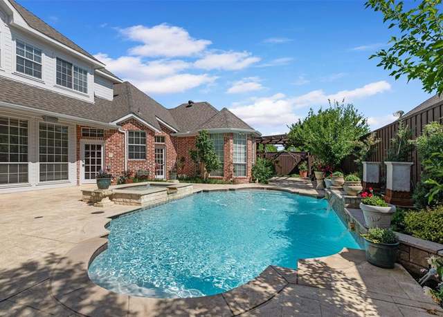 Property at 4549 Glenville Dr, Plano, TX 75093, 4 beds, 3.5 baths