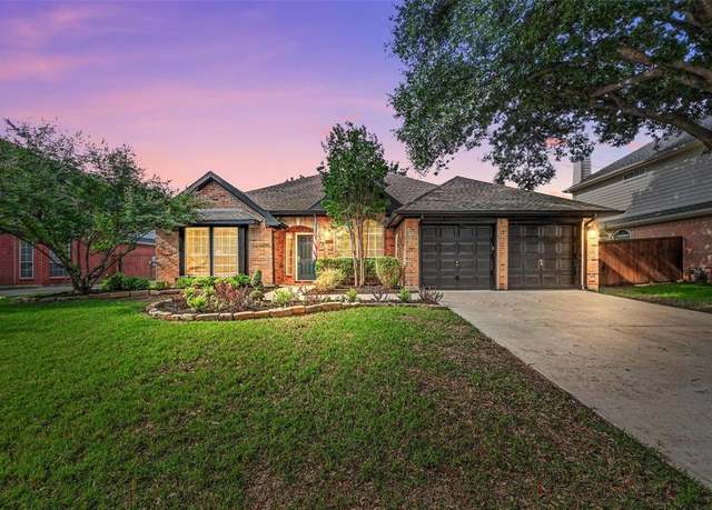 Property at 2821 Elmridge Dr, Flower Mound, TX 75022, 4 beds, 2.5 baths