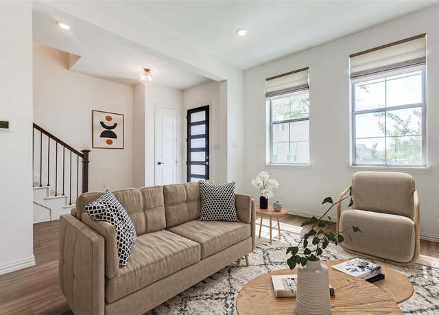 Property at 7581 Laburnam Rd, Dallas, TX 75228, 3 beds, 3.5 baths