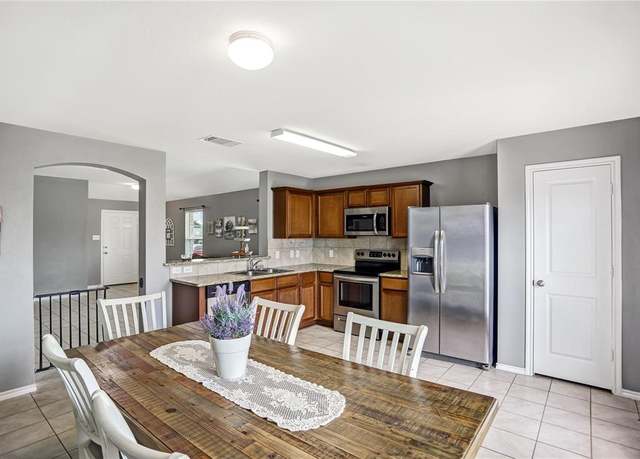 Property at 2302 San Marcos Dr, Forney, TX 75126, 4 beds, 2 baths