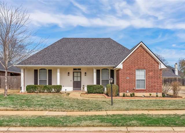 Property at 3203 Hanover Ct, Bossier City, LA 71111, 3 beds, 2 baths