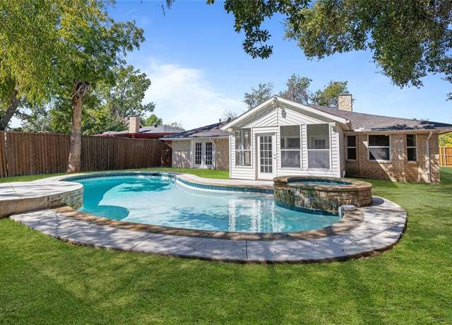 Property at 625 Heritage Hill Dr, Forney, TX 75126, 4 beds, 2 baths