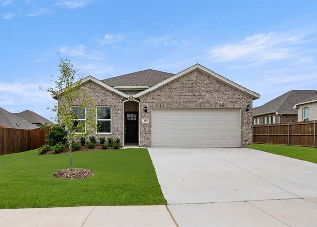 Property at 510 Reatta Dr, Justin, TX 76247, 4 beds, 3 baths